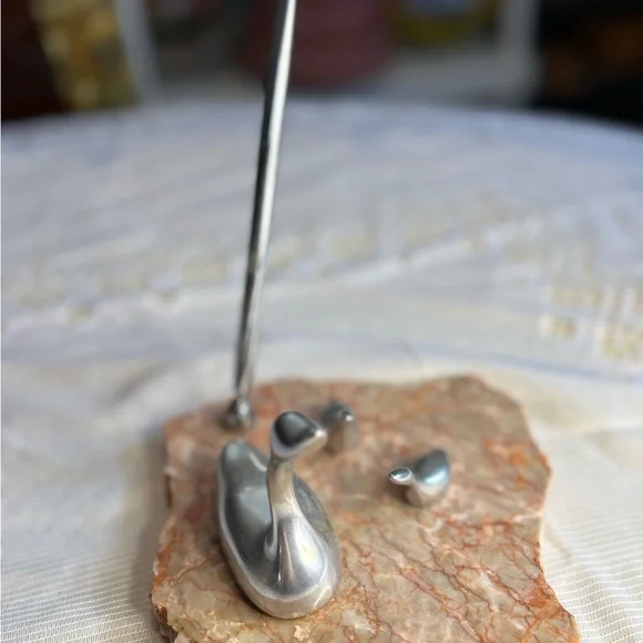 Vintage Hoselton Silver Duck Family Pen Holder - Picture 4 of 8